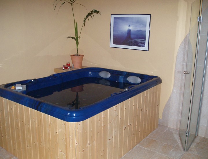 Hydropool Serenit 4000